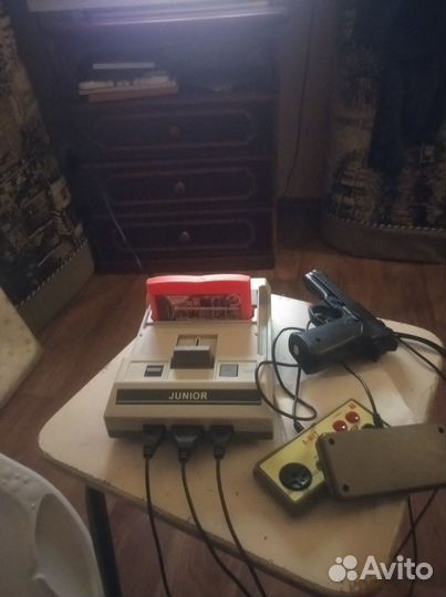 Игровая приставка dendy 90х