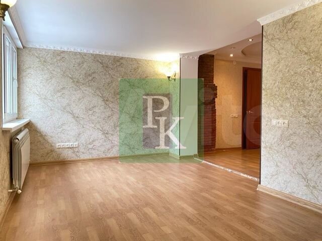 4-к. квартира, 108 м², 2/3 эт.