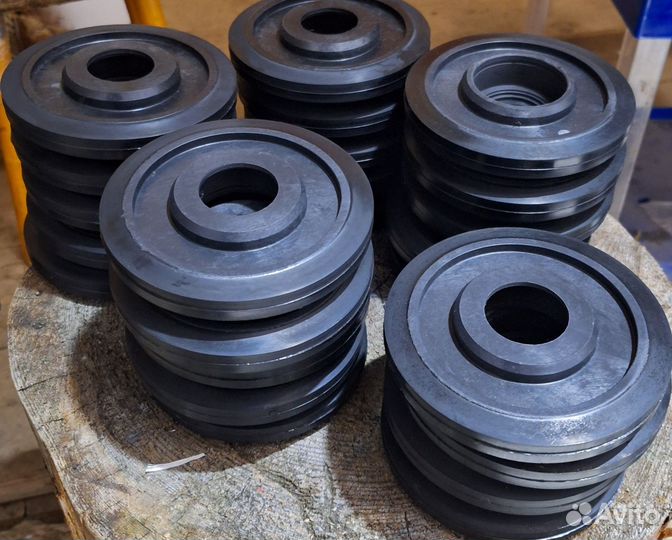 Каток для снегоходов,мтобуксировщика