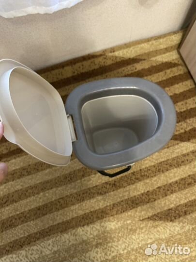 Утка для лежачих больных