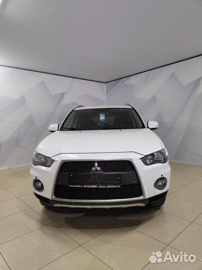 Mitsubishi Outlander 2.0 CVT, 2010, 218 146 км