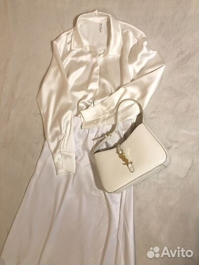 Пакет женских вещей размера М