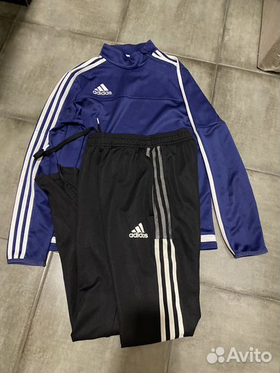 Спортивный костюм adidas