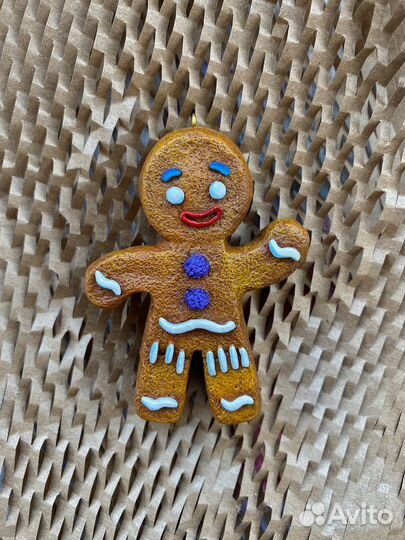 Елочная игрушка Пряня