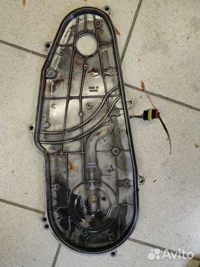 Крышка кпп BRP ski-doo Summit