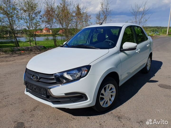 LADA Granta 1.6 МТ, 2023, 190 км