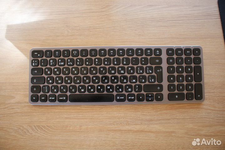 Беспроводная клавиаутра Satechi Compact Backlit