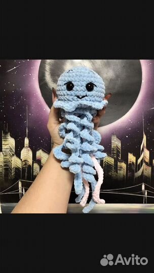 Игрушки вязаные крючком