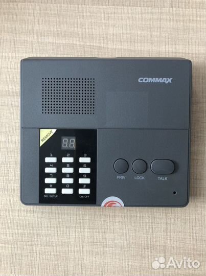 Пульт громкой связи на 10 абонентов Commax CM-810М