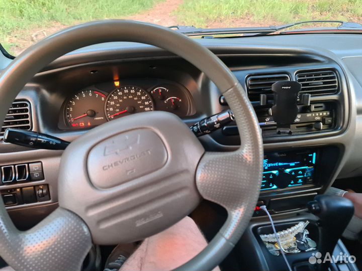 Chevrolet Tracker 2.0 AT, 2000, 203 000 км