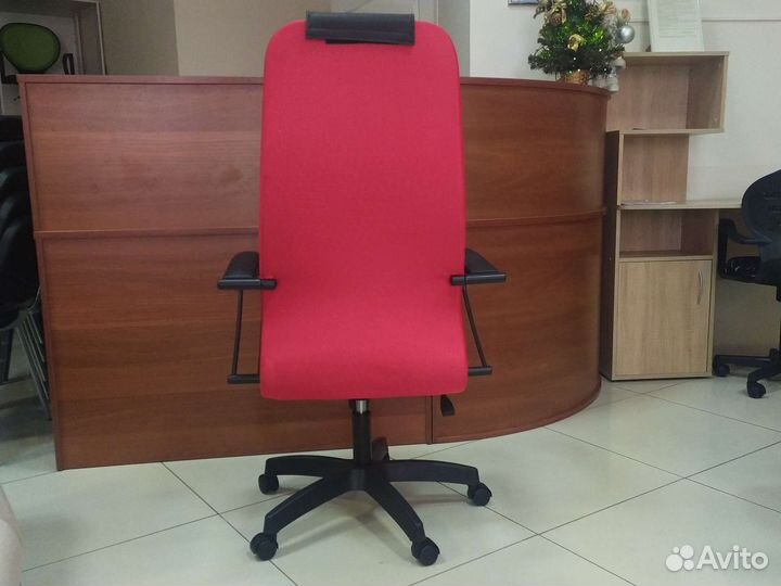 Кресло компьютерное Su-BP-10