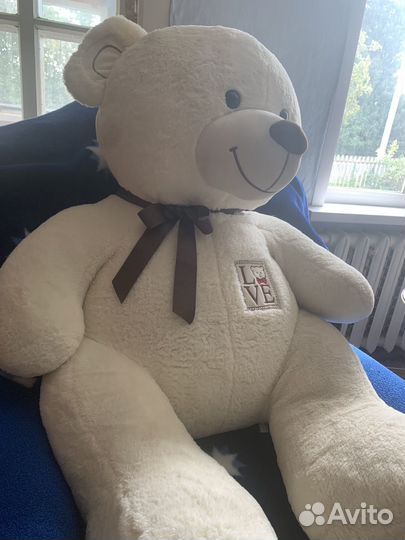 Большие плюшевые медведи