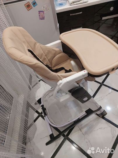 Стул для кормления Carrelo