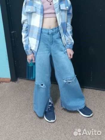 Продам джинсы детские