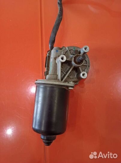 Мотор стеклоочистителя