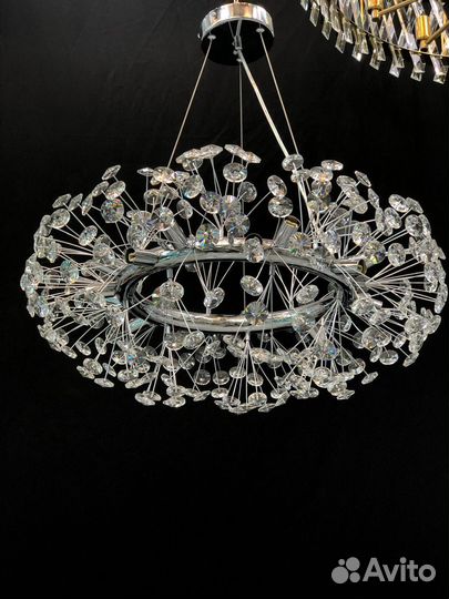 Люстры новые