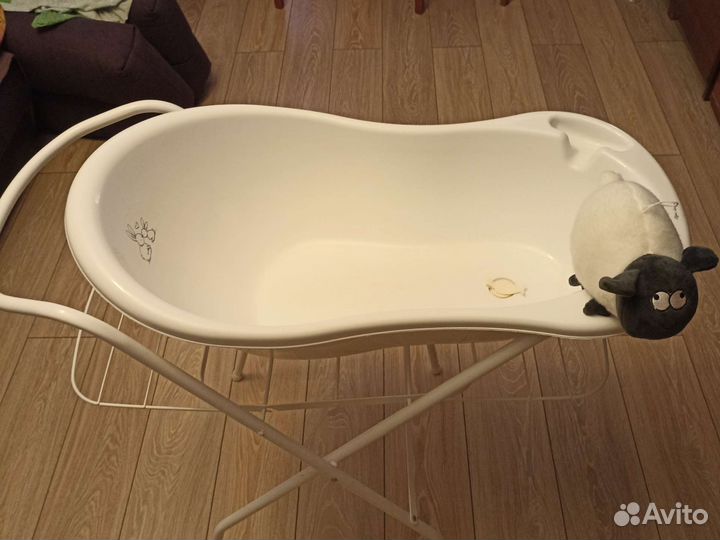 Детская ванночка с подставкой