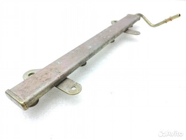 Топливная рейка (рампа) Nissan X-Trail T30 2.0