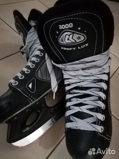 Коньки хоккейные profy LUX 3000 44 размер