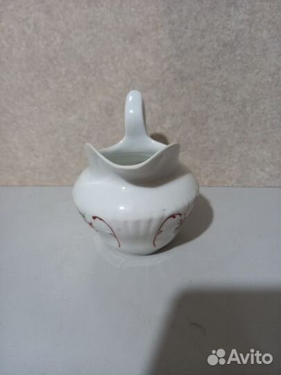 Молочник кузнецов