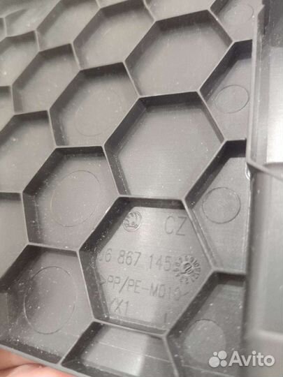 Карман в багажник Шкода Fabia