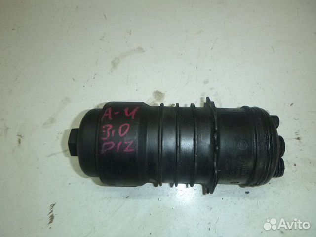 Корпус масляного фильтра audi A4 B8 2007