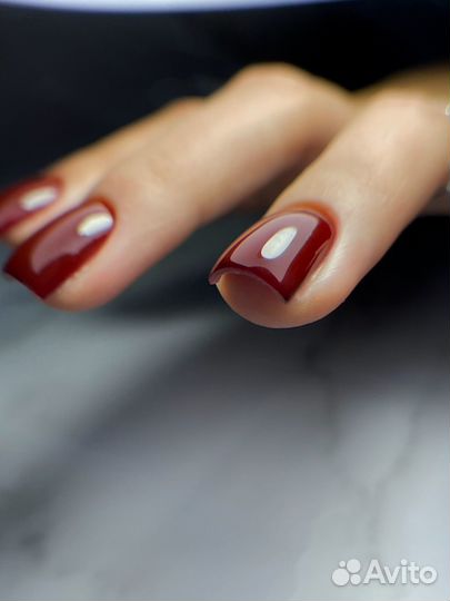 Маникюр с наращиванием