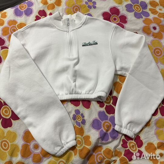 Укороченная толстовка bershka хs или 10-11лет