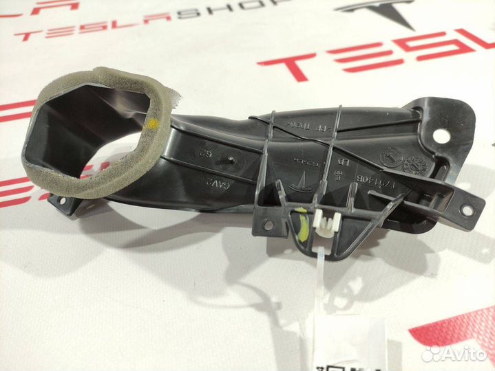 Воздухозаборник Tesla Model 3 2019 1099999-00-H