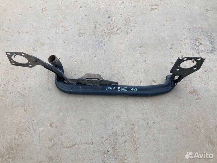 Патрубок интеркулера передний Audi A4 B7 BWE 2007