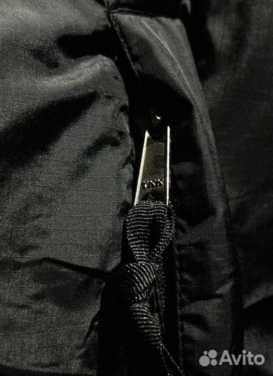 Весенний стиль: куртка Nike для мужчин