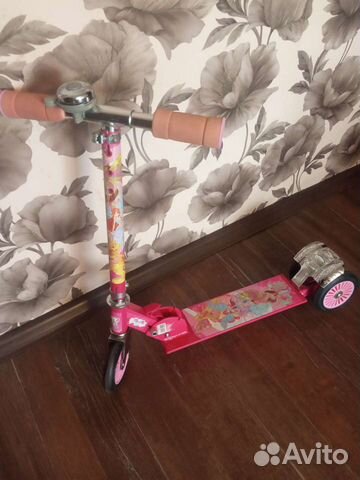 Самокат HOT wheels