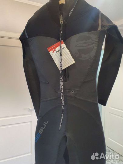 Гидрокостюмы