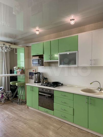 2-к. квартира, 56 м², 2/6 эт.