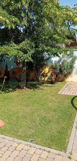 Дом 560 м² на участке 6 сот.