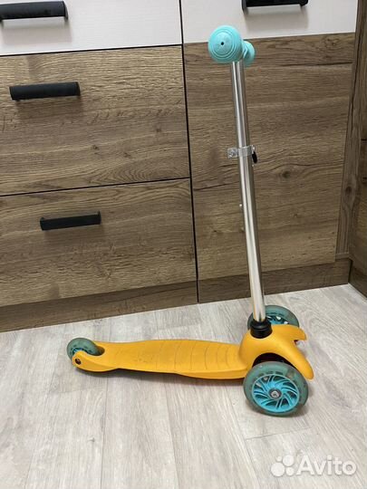 Самокат детский трехколесный