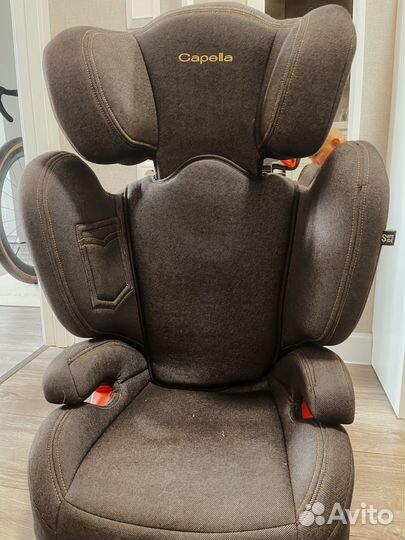 Автомобильное детское кресло от 15 до 36 кг