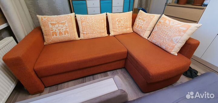 Угловой диван бу