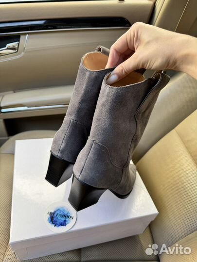 Казаки замшевые женские Celine серые