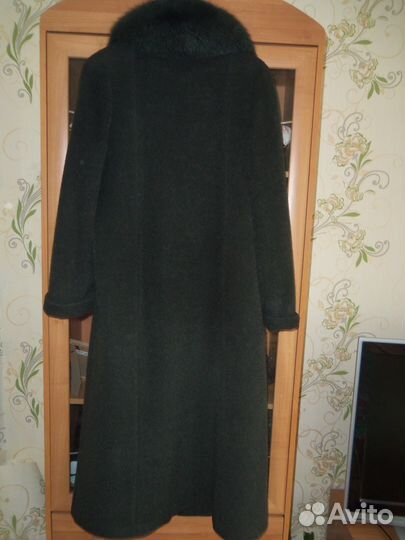 Пальто демисезонное