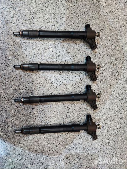 Форсунка топливная Mazda CX-5 KE 6 GJ 2,2 TDI