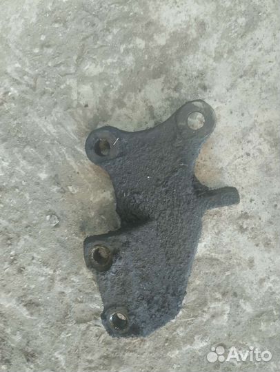 Кронштейн насос гура на Газель/ Волгу/ Соболь