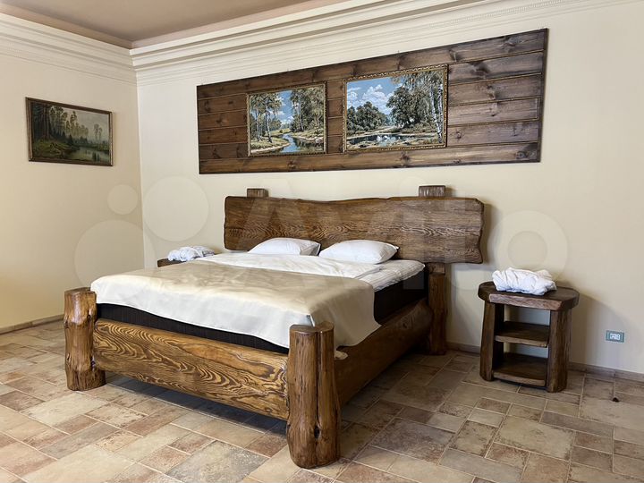 Коттедж 479 м² на участке 3 га