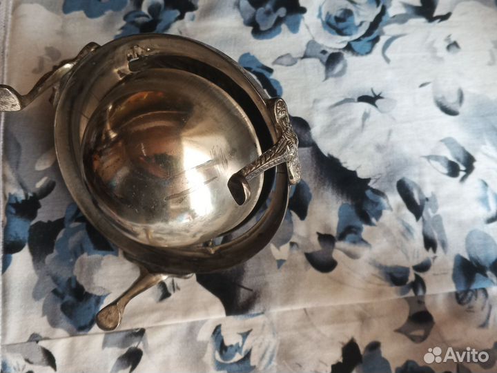Икорница мельхиор