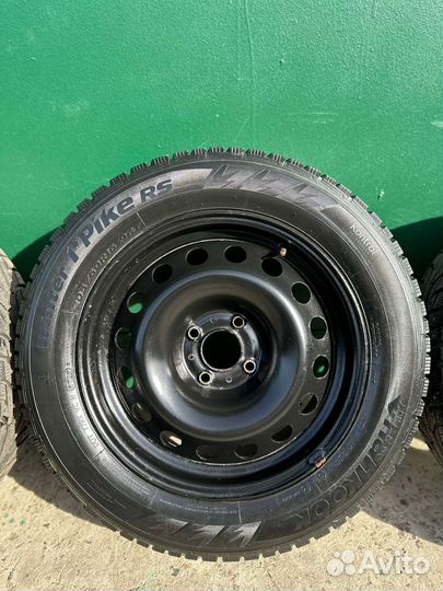 Hankook Winter I'Pike 205/60 R16 92H