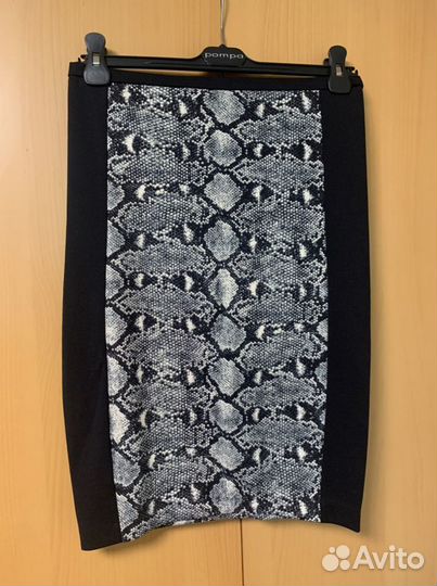 Юбка карандаш новая