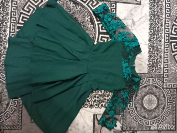 Платье на девочку