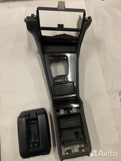 Центральная консоль BMW 7 E38