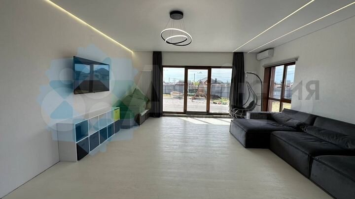 Дом 186 м² на участке 20 сот.