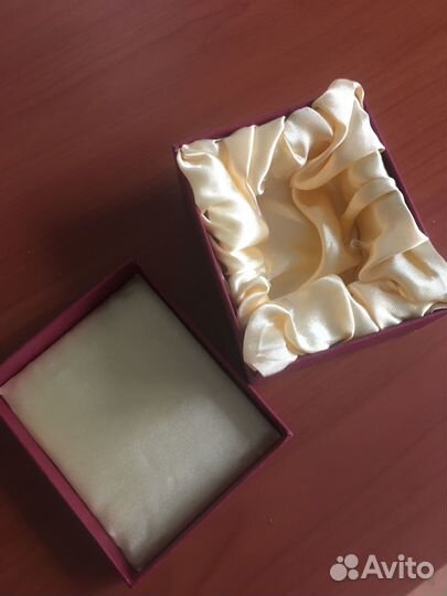 Коробка подарочная